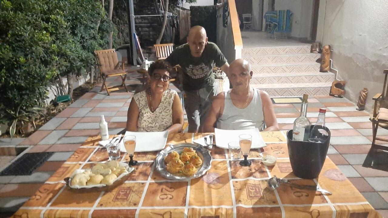 Bed and Breakfast Da Umby à Alghero Extérieur photo